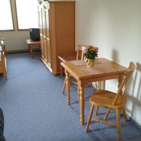 Gastezimmer - Campingplatz Am Muhlenbach Soltau Exteriör bild