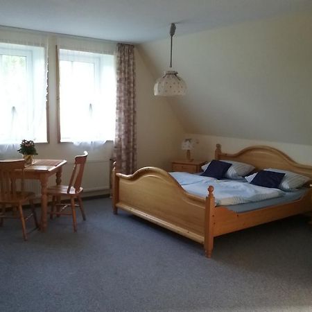 Gastezimmer - Campingplatz Am Muhlenbach Soltau Exteriör bild