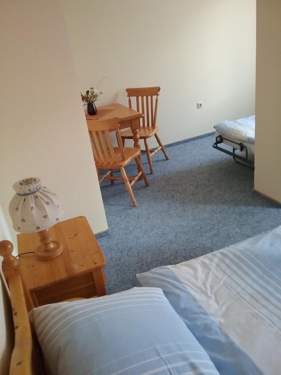 Gastezimmer - Campingplatz Am Muhlenbach Soltau Exteriör bild