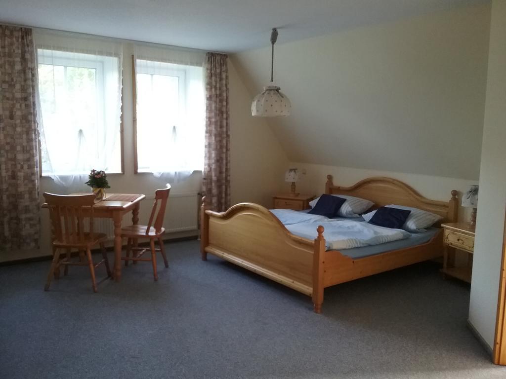 Gastezimmer - Campingplatz Am Muhlenbach Soltau Exteriör bild